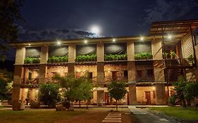 Mentto Hotel